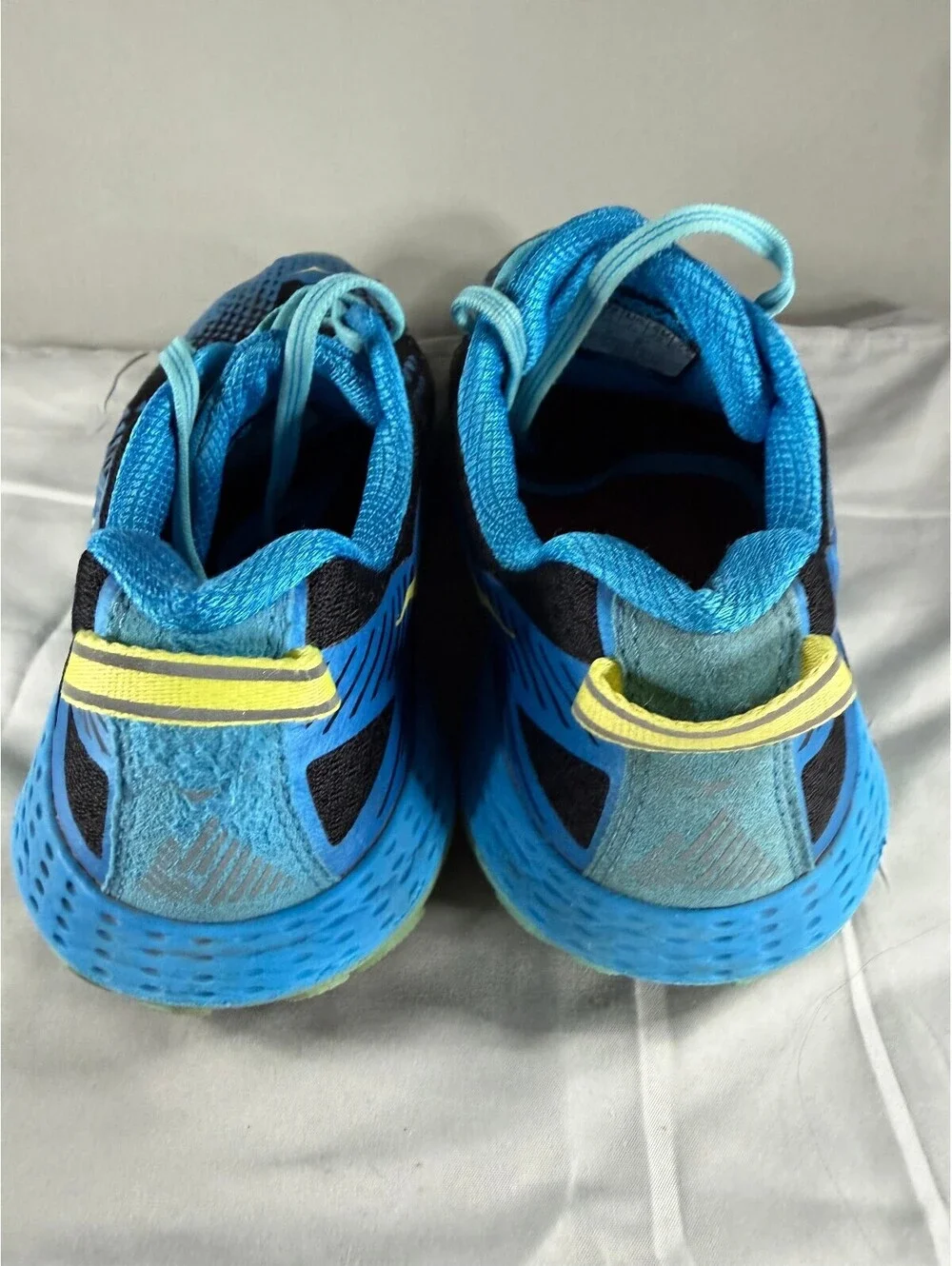 Hoka One One Speed Instinct 2 Running Shoes Size 9.5 US